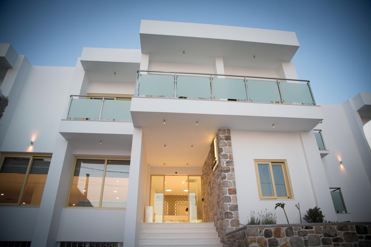 Zephyros Hotel Myrties Exterior photo